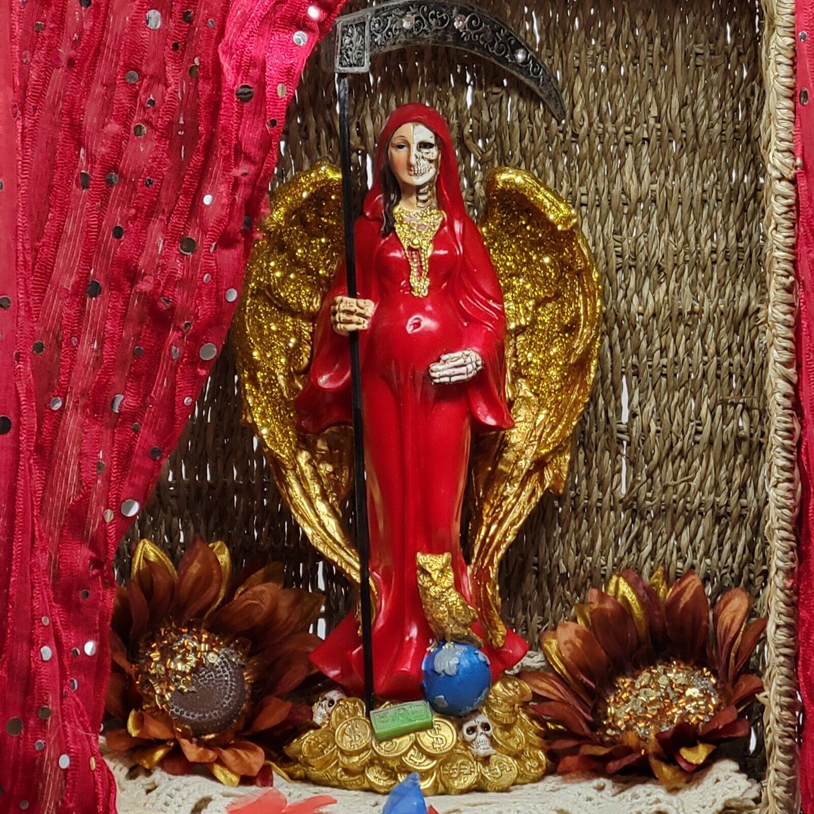 Santa Muerte Pregnant Statue Red  Holy Death With Glitter Wings 12\