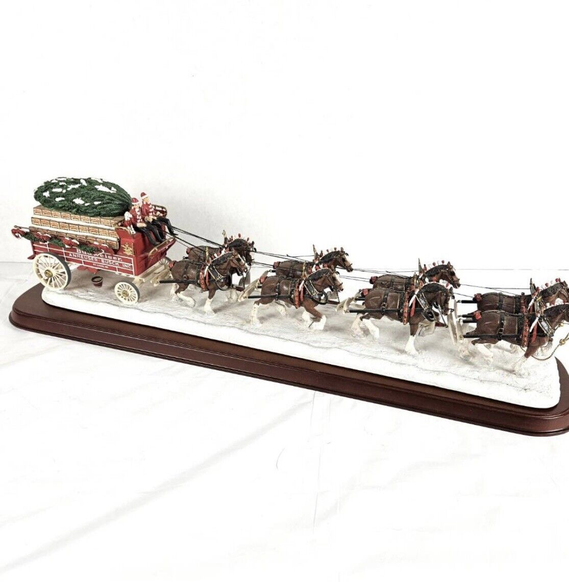Danbury Mint Classic Clydesdale Budweiser Christmas Horse Wagon Winter Majesty