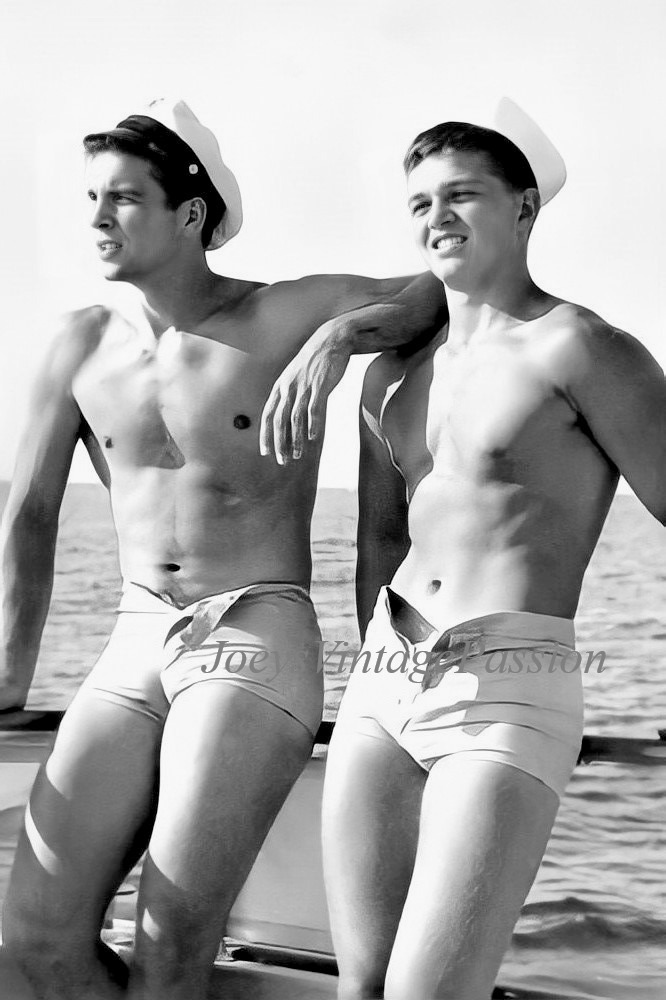 1940\'s Shirtless Muscular Beefcake Sailors WW2 Gay Int 4\