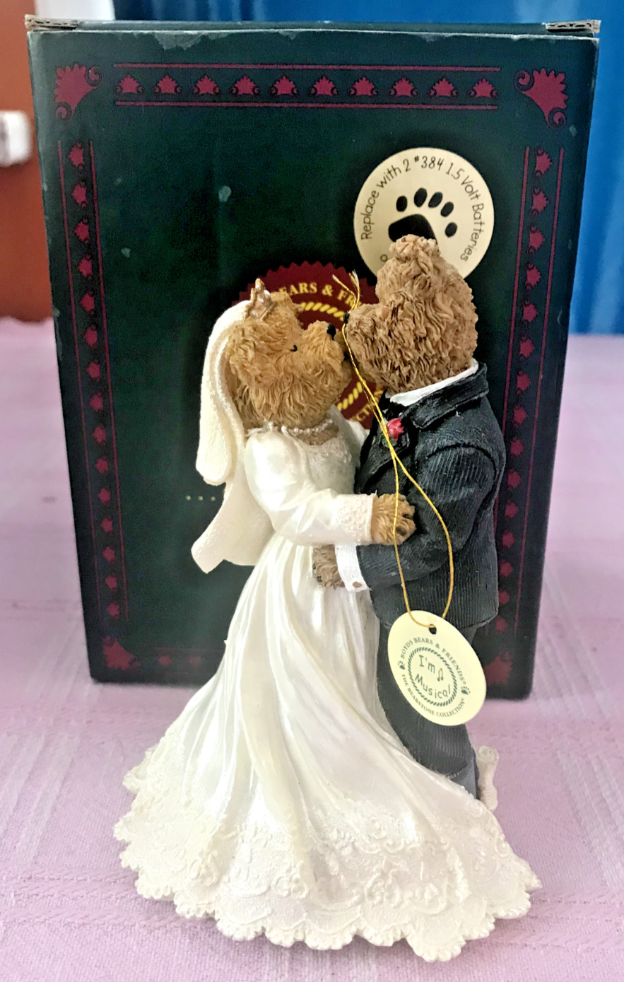 2006 NIB BOYDS BEARS, MR. & MRS. BEARLOVE #2277984, PLAYS WEDDING MARCH, BOX