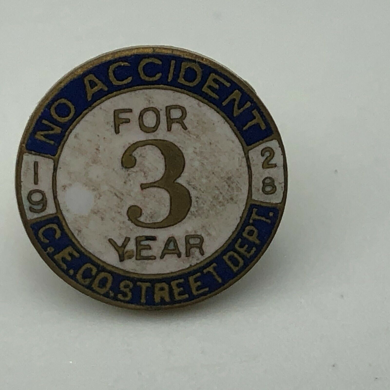 1928 Vtg Commonwealth Edison Street Employee Service Lapel Pin 3 Years Safe N4 
