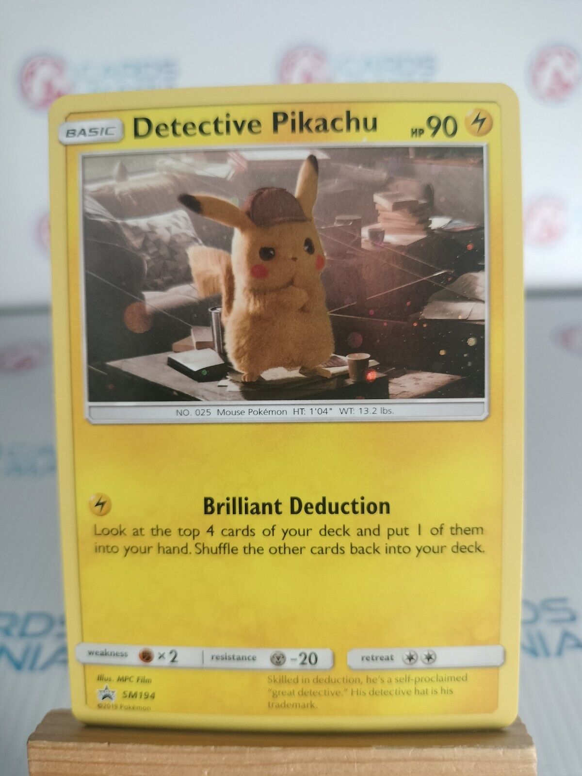 Detective Pikachu SM194 Holo Black Star Promo Pokemon Card 2019 (23)