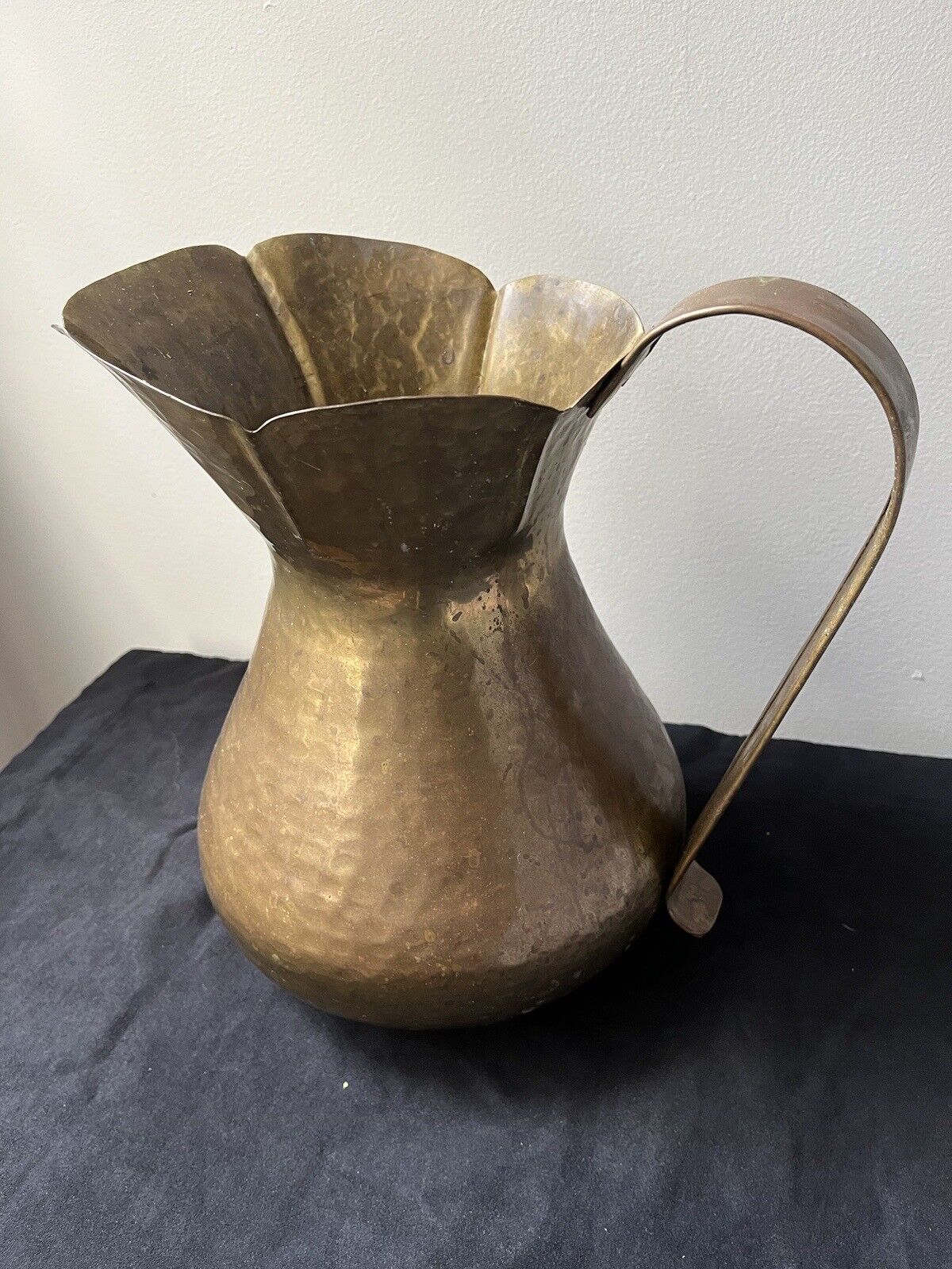 Large Hammered Brass Pitcher 11.75” Tall 8”Wide-Gold Tone-Scalloped Spout