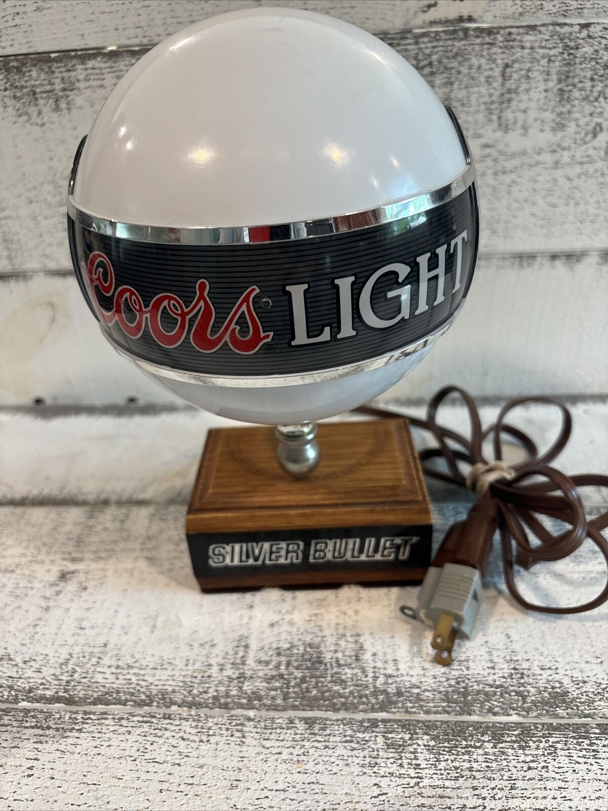 Vintage 1980\'s Coors Light Up Globe Lamp Working