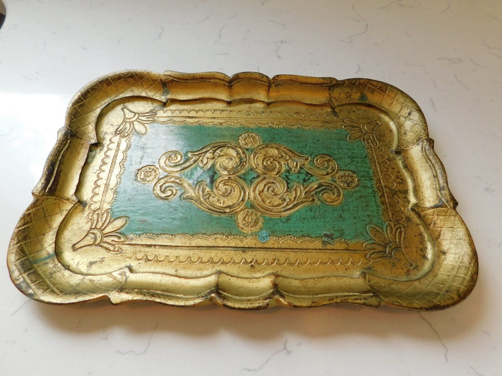10 x 7 Vintage Italy Florentine Toleware Green/Gold Gilt Serving Display Tray