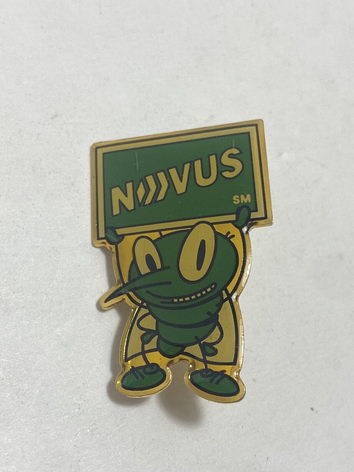 Vintage Novus Green Bug Insect Discover Card Enamel Lapel Pin Pinback 
