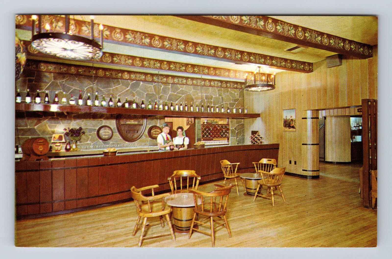 Italian Swiss Colony CA-California, Main Tasting Room Winery, Vintage Postcard