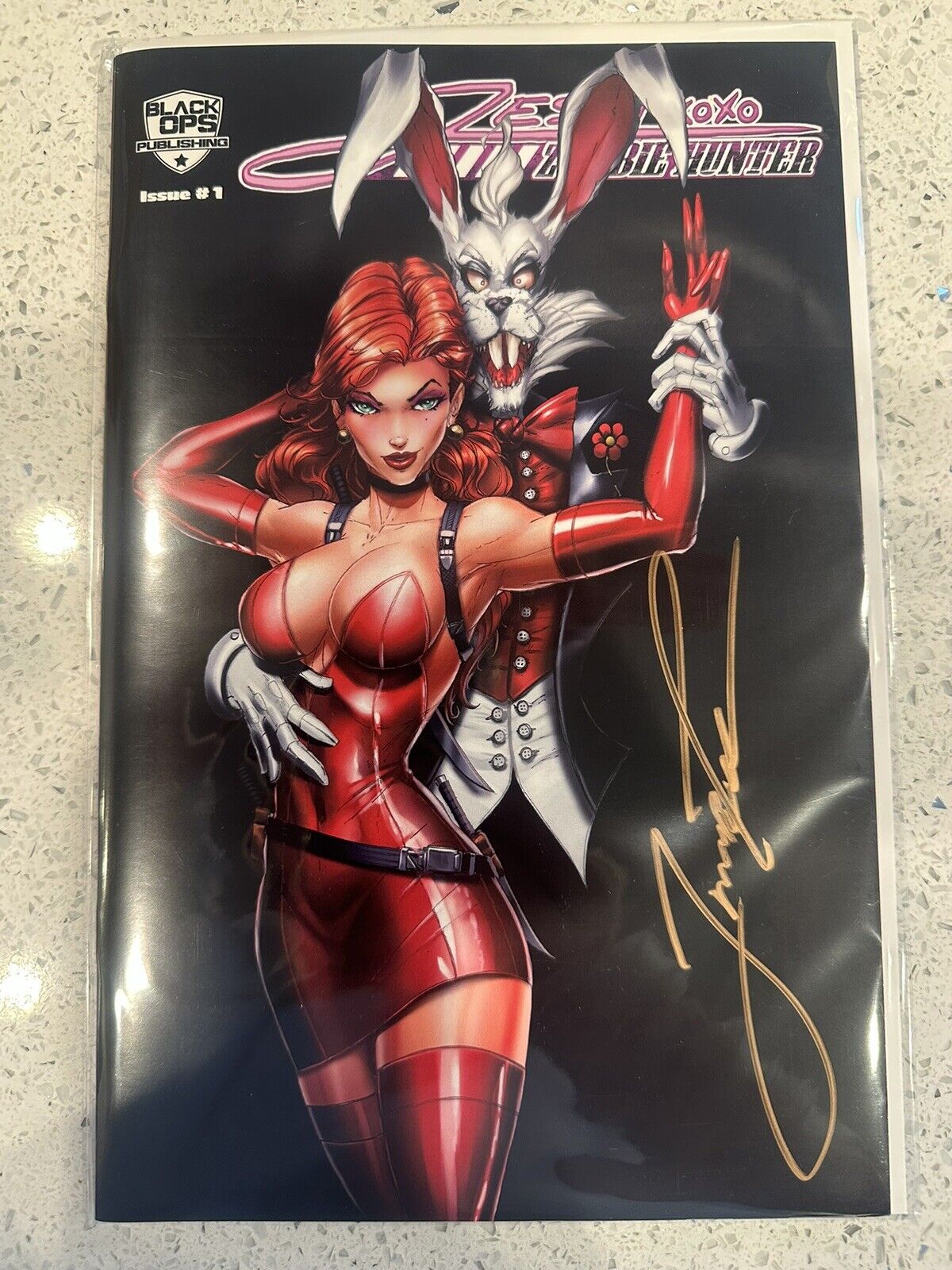 Jessi Zombie Hunter #1 Signed By Jamie Tyndall Kickstarter  Trade Cover With COA