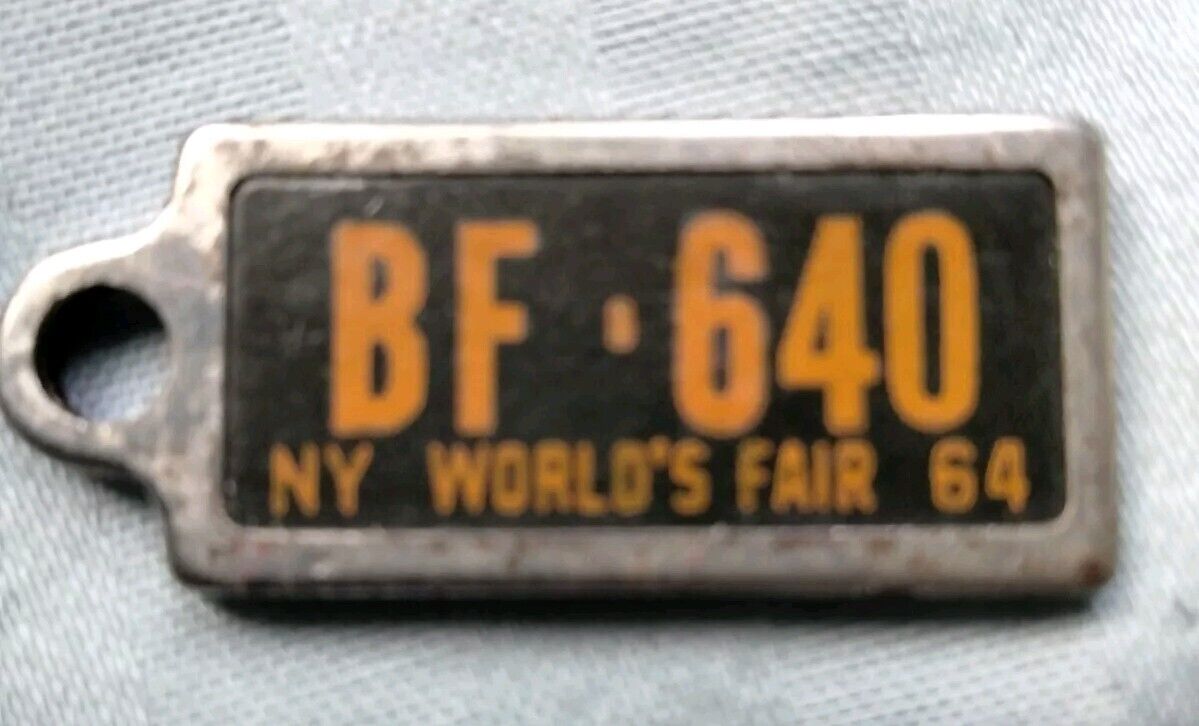 VINTAGE 1964 NY WORLDS FAIR DAV Mini License Plate tag key chain Disabld Am Vet 