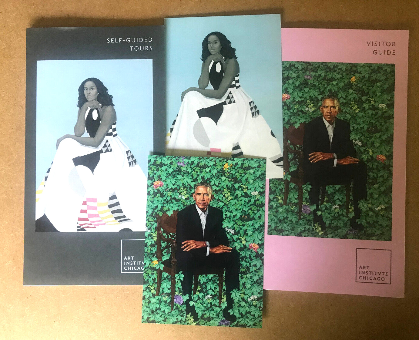 Barack & Michelle OBAMA Smithsonian Portraits Set 5x7 Postcards w/AIC Booklets