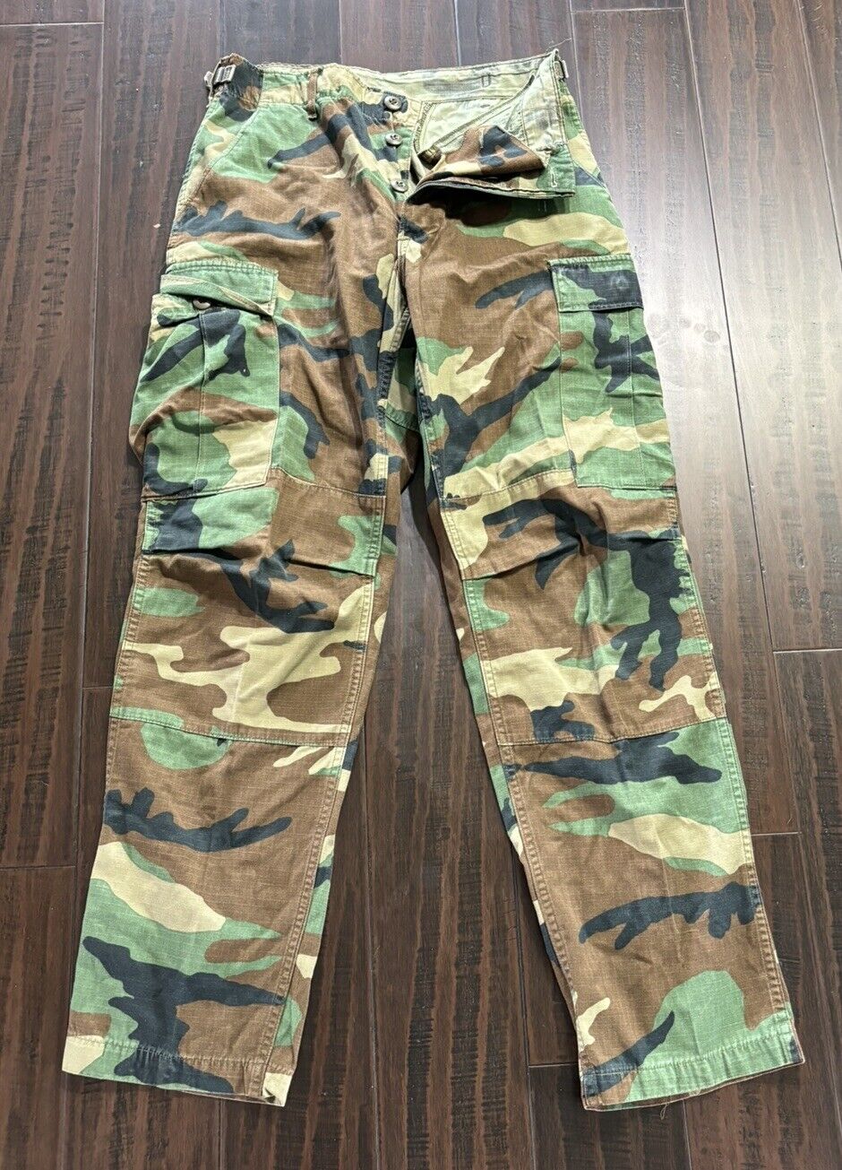 Vintage Woodland Camo Pants Mens S Army Marines Utility Button Fly Cargo USA