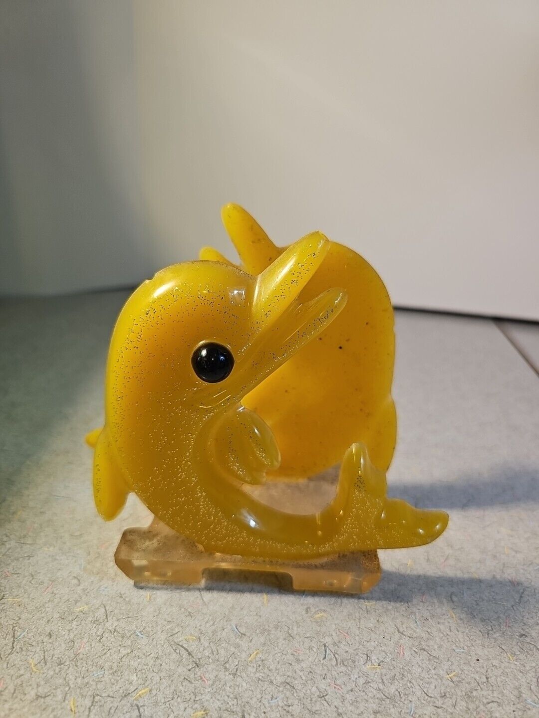 Rare  Vintage Lucite Dolphin Napkin Letter Mail Holder Yellow  With Sparkling