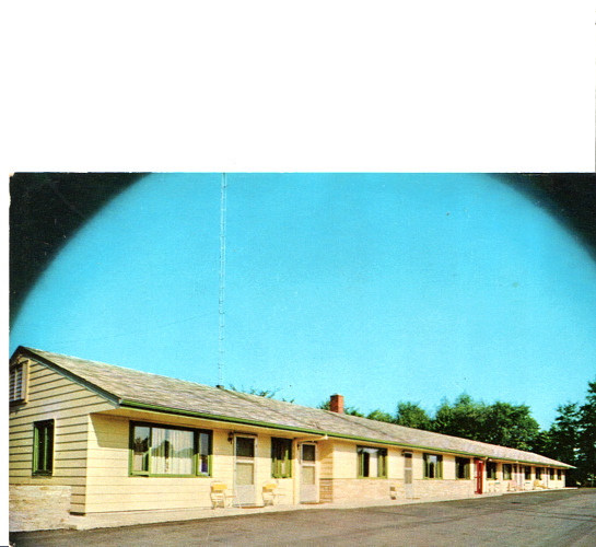 Vintage Riverview Motel North of Warren Ohio Postcard Mr. & Mrs. Geo. Beal Owner