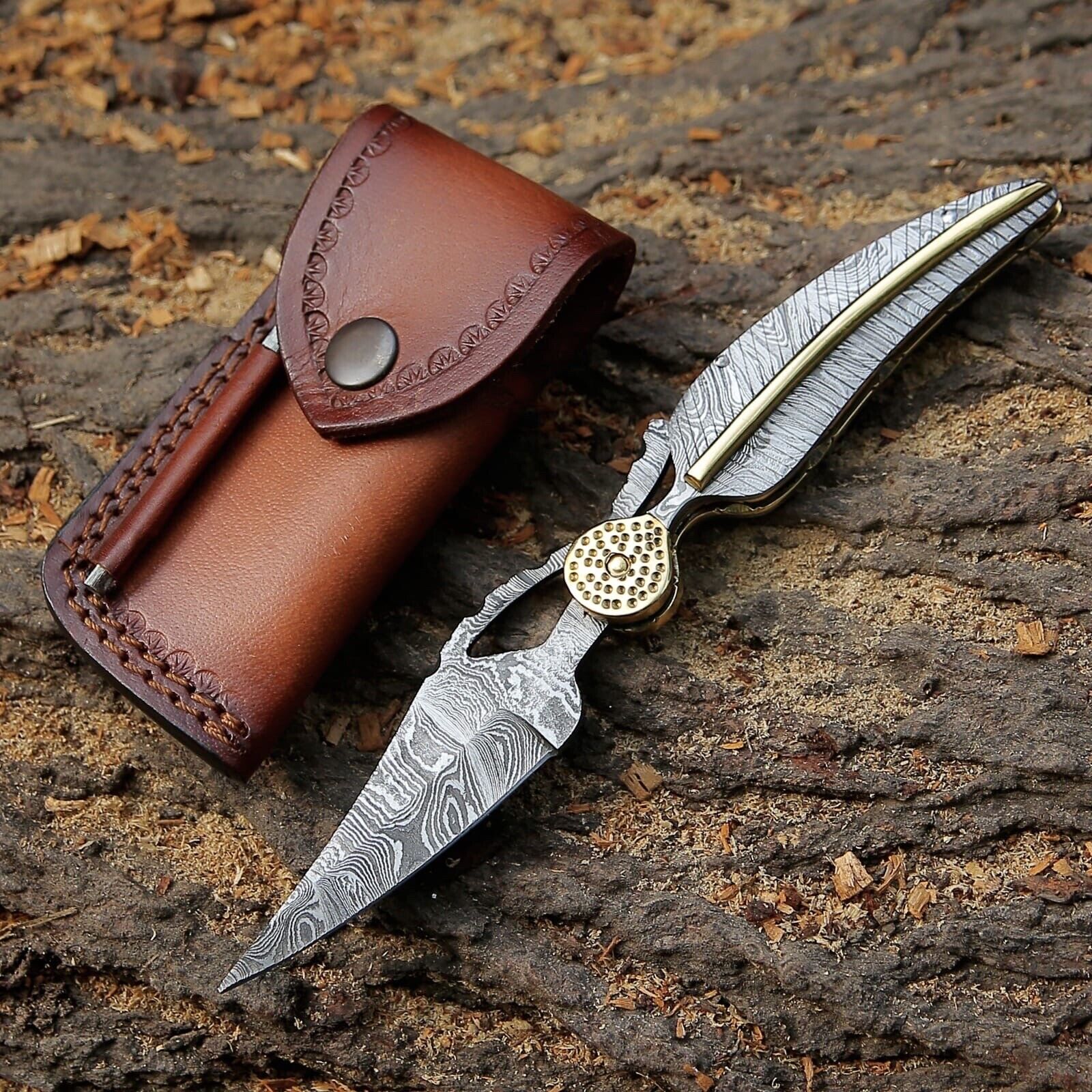 Hunting/Camping Custom Handmade Leaf Shape Folding Knife