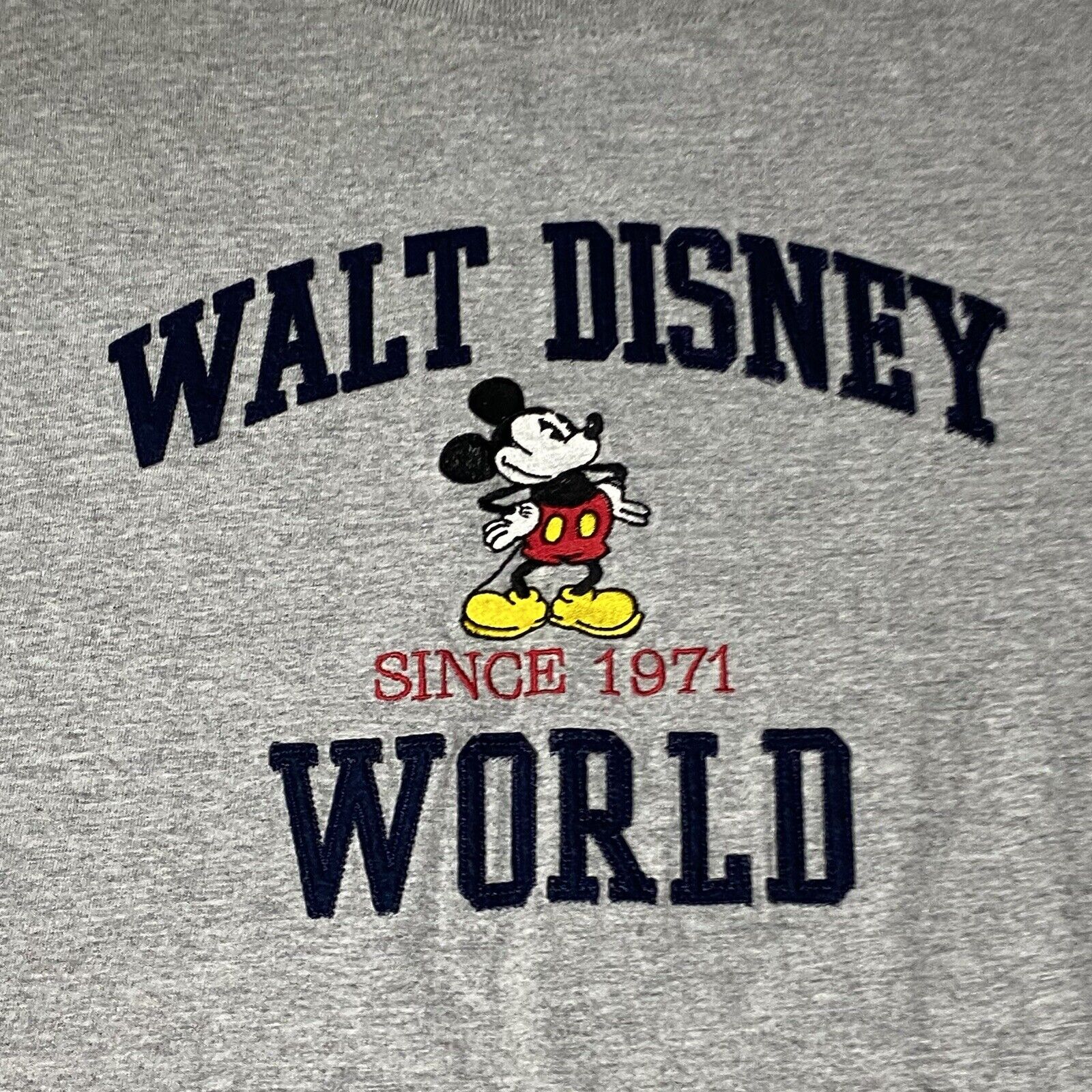 Vintage Walt Disney World T Shirt Mickey Mouse Embroidered RARE