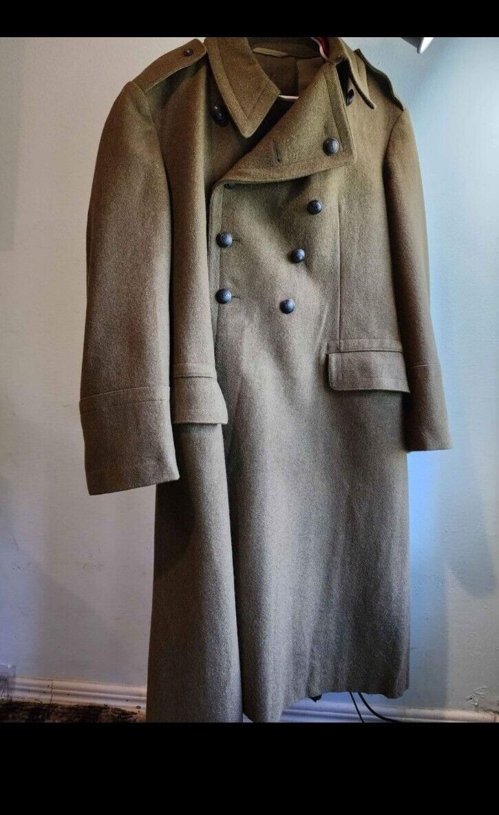 Vintage 1978 Romanian Military Trench Coat Heavy Wool 