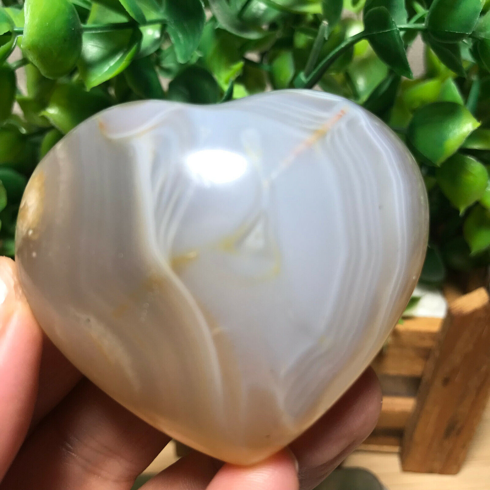 101g Natural Silk Banded Lace Agate hearts crystal carved mineral reiki healing
