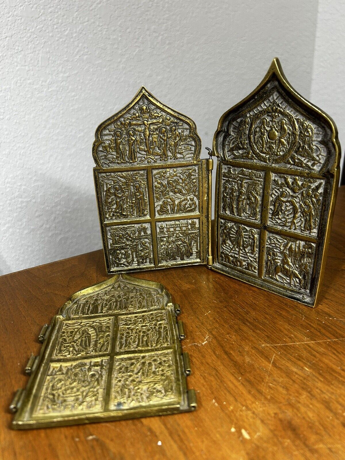 ANTIQUE RUSSIAN 19th C BRONZE FOLDING TRAVEL ICON 3 PARTS POLYPTYCH