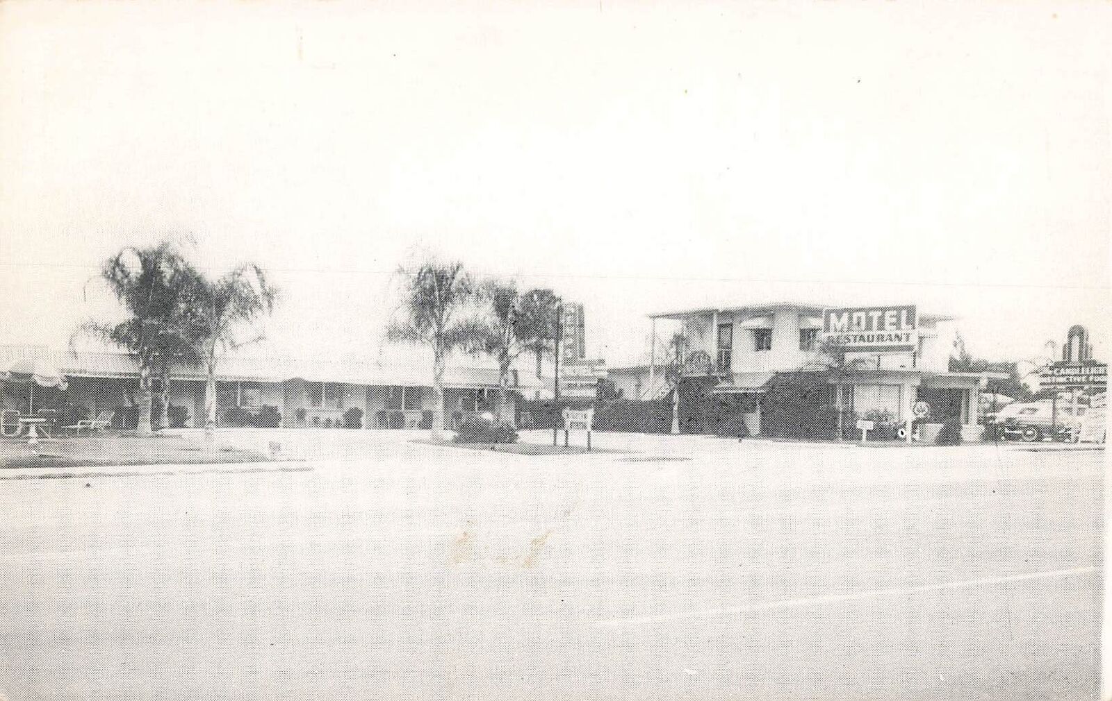 Vintage Postcard Exterior View Kemp\'s Motel Candlelight Restaurant Leesburg FL