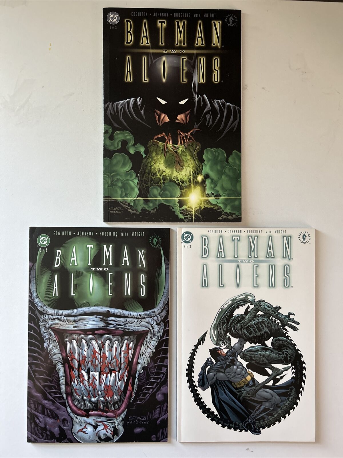 Dark Horse comic batman Vs Aliens Two Complete Series 1 2 3 High Grade Lot
