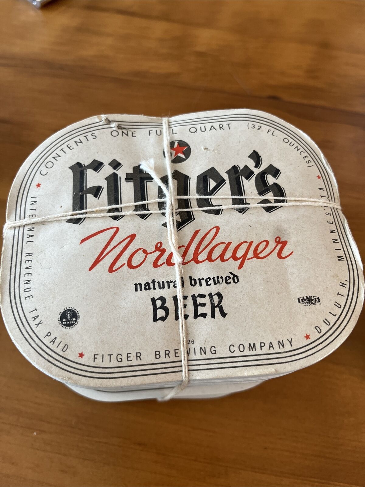 Vintage  FITGERS NORDLAGER BEER BOTTLE LABEL DULUTH MINN 32oz..100’s UNUSED