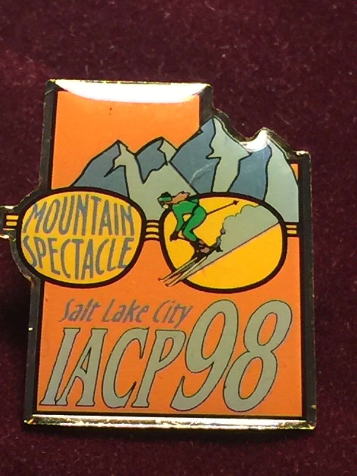IACP  International Chiefs Police Association Salt Lake City 1998 Lapel Pin
