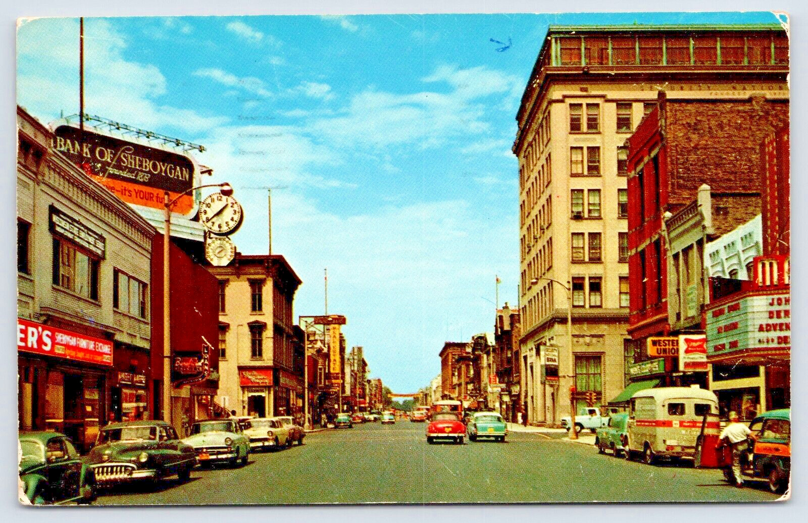 Postcard Street Scene 1950'sCars  Giant Clock North 8th Street Sheboygan WI A8