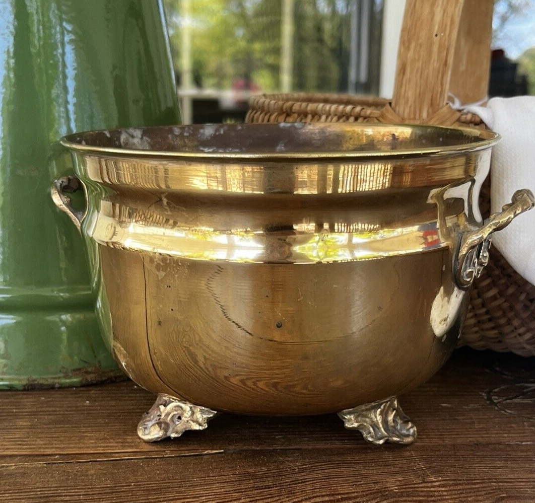 Vintage Solid Brass Cauldron Pot Footed Planter Ornate Floral Feet 6” Diameter