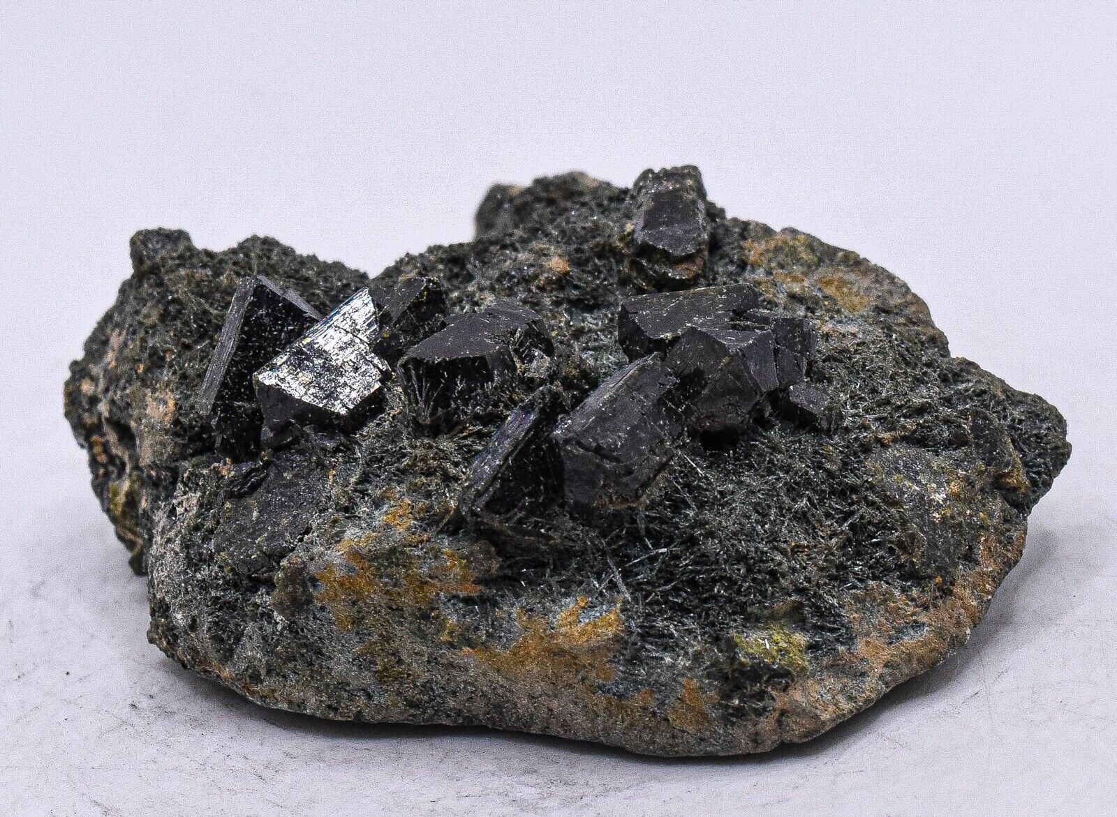 125g Dark Green Epidote Crystals Cluster Rough Natural Gemstone Mineral - Peru