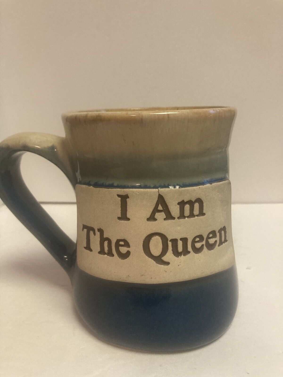 I Am The Queen Coffee Mug