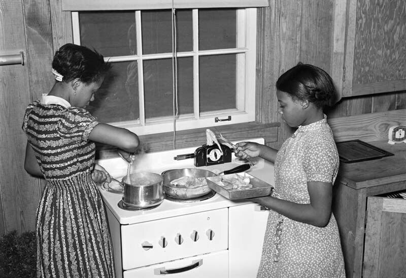 1938 African Americans in Cooking Class, Arkansas Old Photo 13\