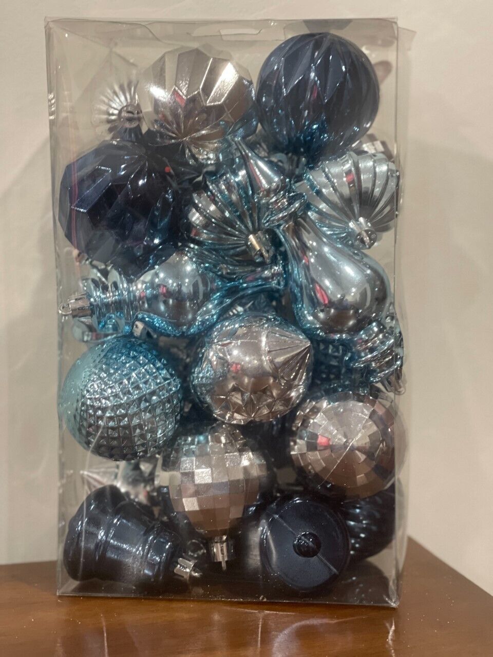 1 Pack 26ct Holiday Christmas ball plastic ornaments 1.75\