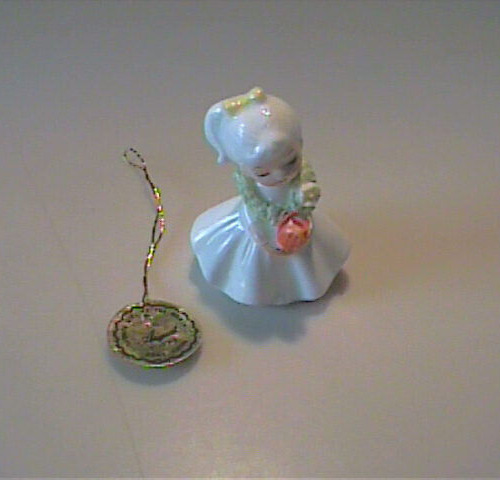 VINTAGE MINIATURE BONE CHINA POPPY FLOWER GIRL OF THE MONTH OF AUGUST