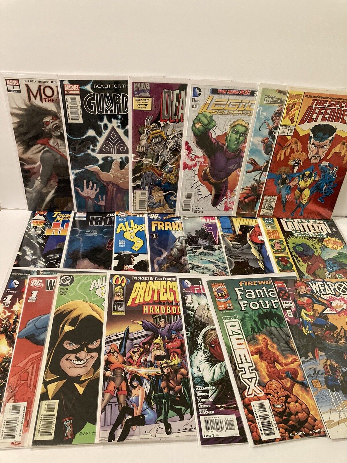 Comic Book Lot- Bagged/Boarded /20All #1 issues DC, Marvel and Indy/FreeShipping