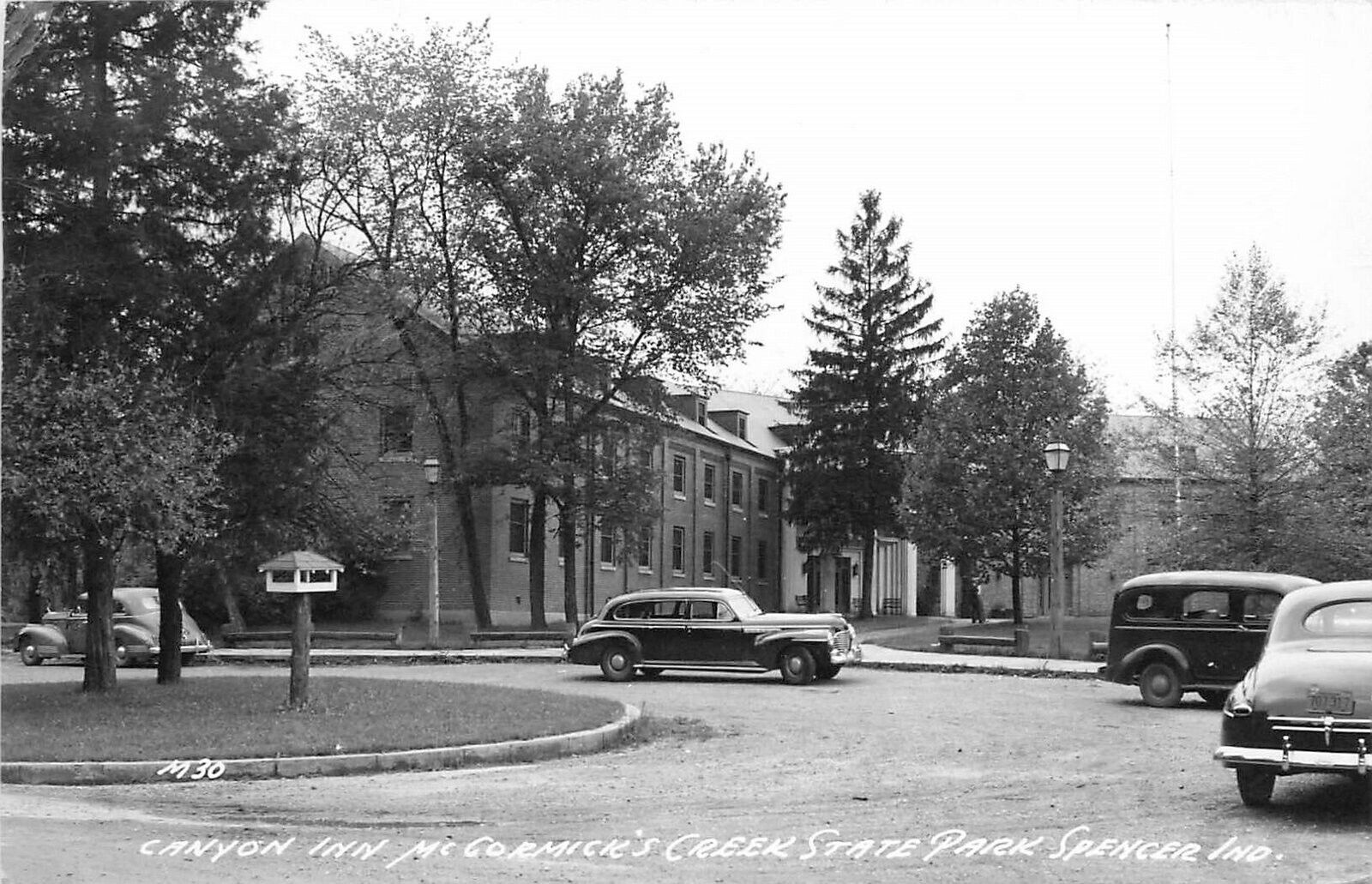 Postcard RPPC 1954 Spencer Indiana Canyon Inn McCormick\'s Creek Park 24-6881
