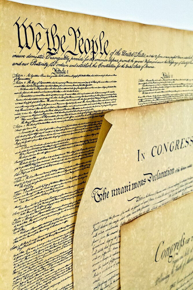 Three Documents of Freedom Constitution, Declaration of Independence, Bill of...