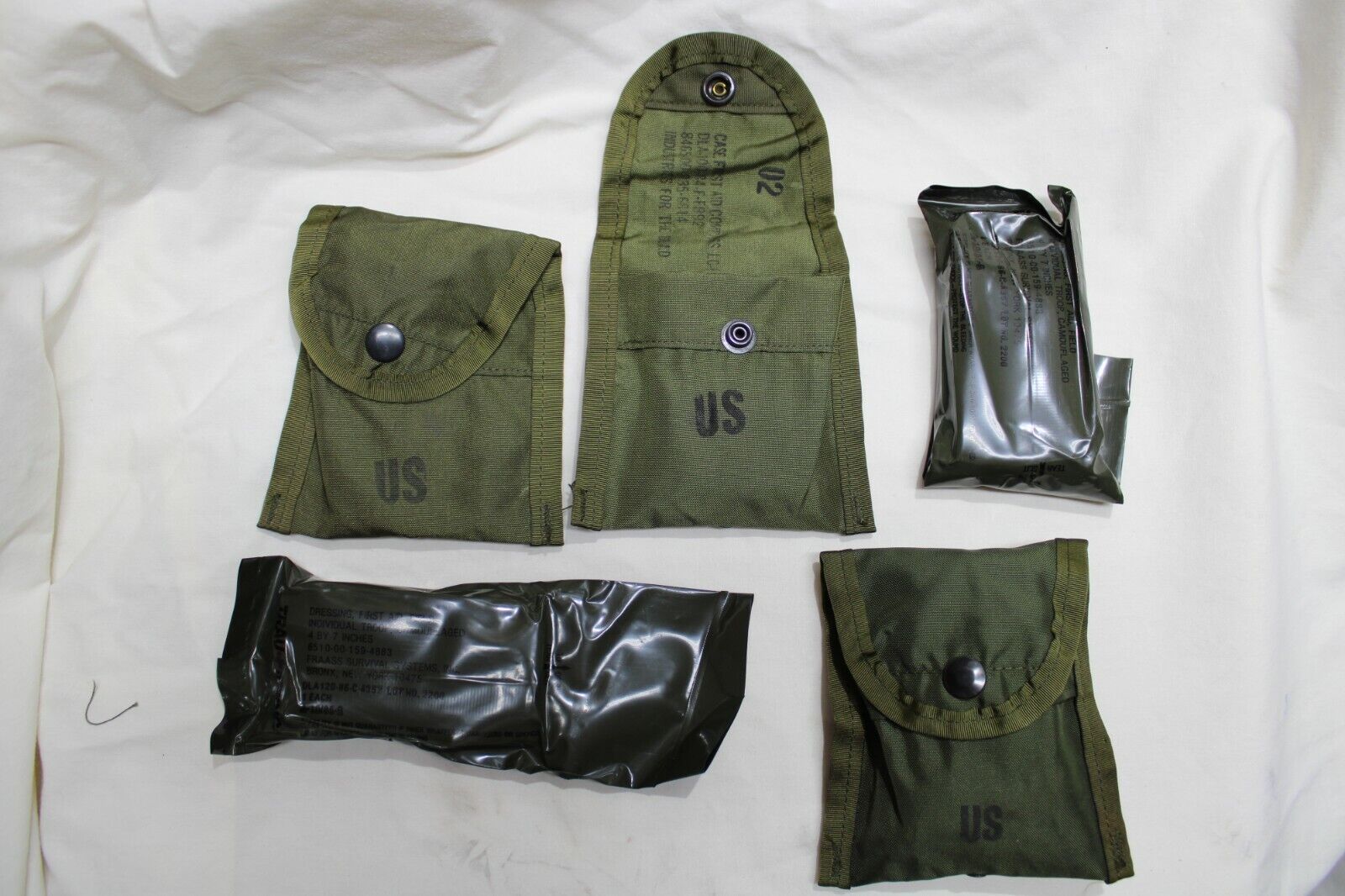 3 New US Military Issue Combat First Aid Field Dressing 4 by 7 with Pouches 3