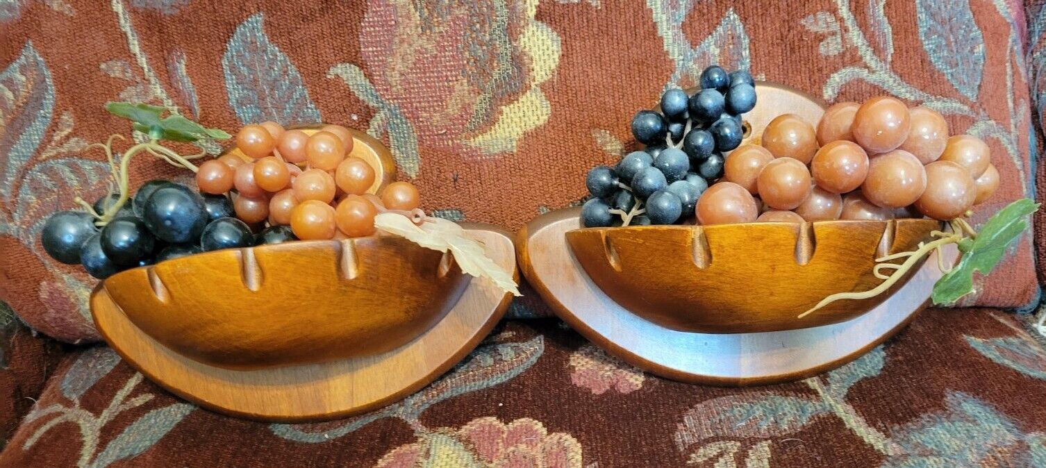 2 Vtg 1950s Woodcroftery wall pockets planters MCM W Grapes Fruitwood Cherry