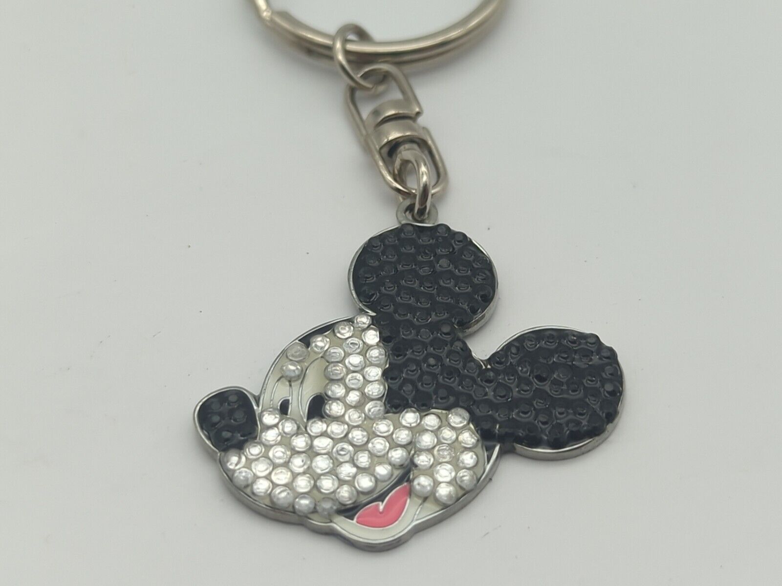 VINTAGE Disney Mickey Mouse Bag Backpack Charm CRYSTAL PAVED Keychain JA1927