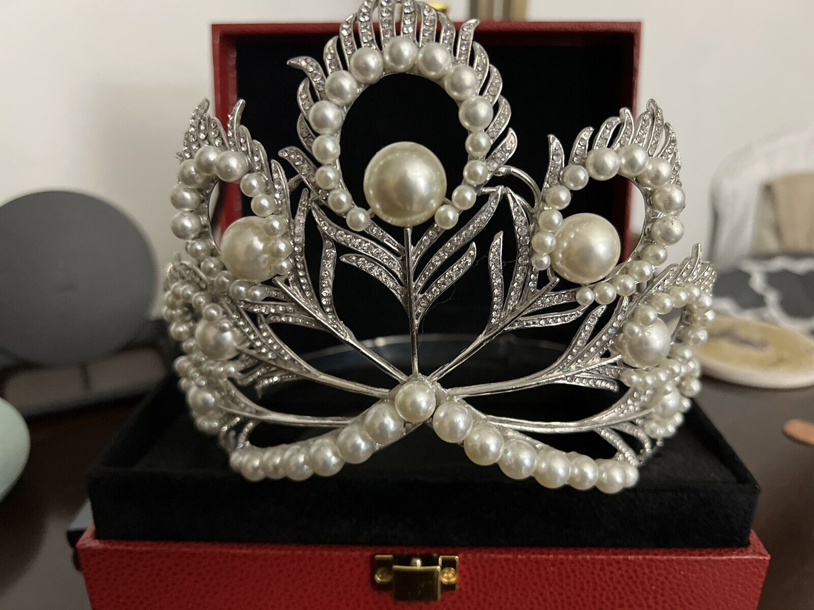Miss universe Crown (replica)