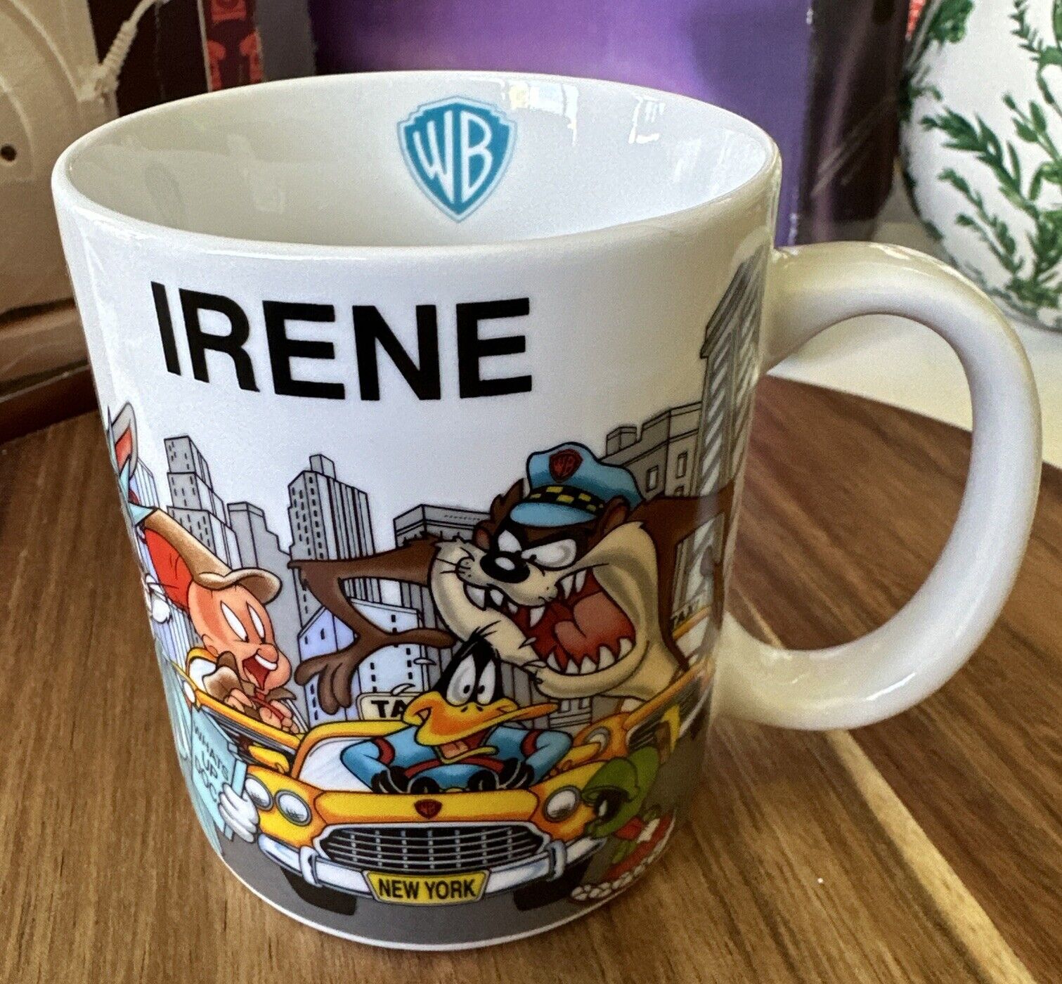 Vintage 1998 WB New York Looney Tunes Christine Coffee Tea Mug Cup Irene Taz