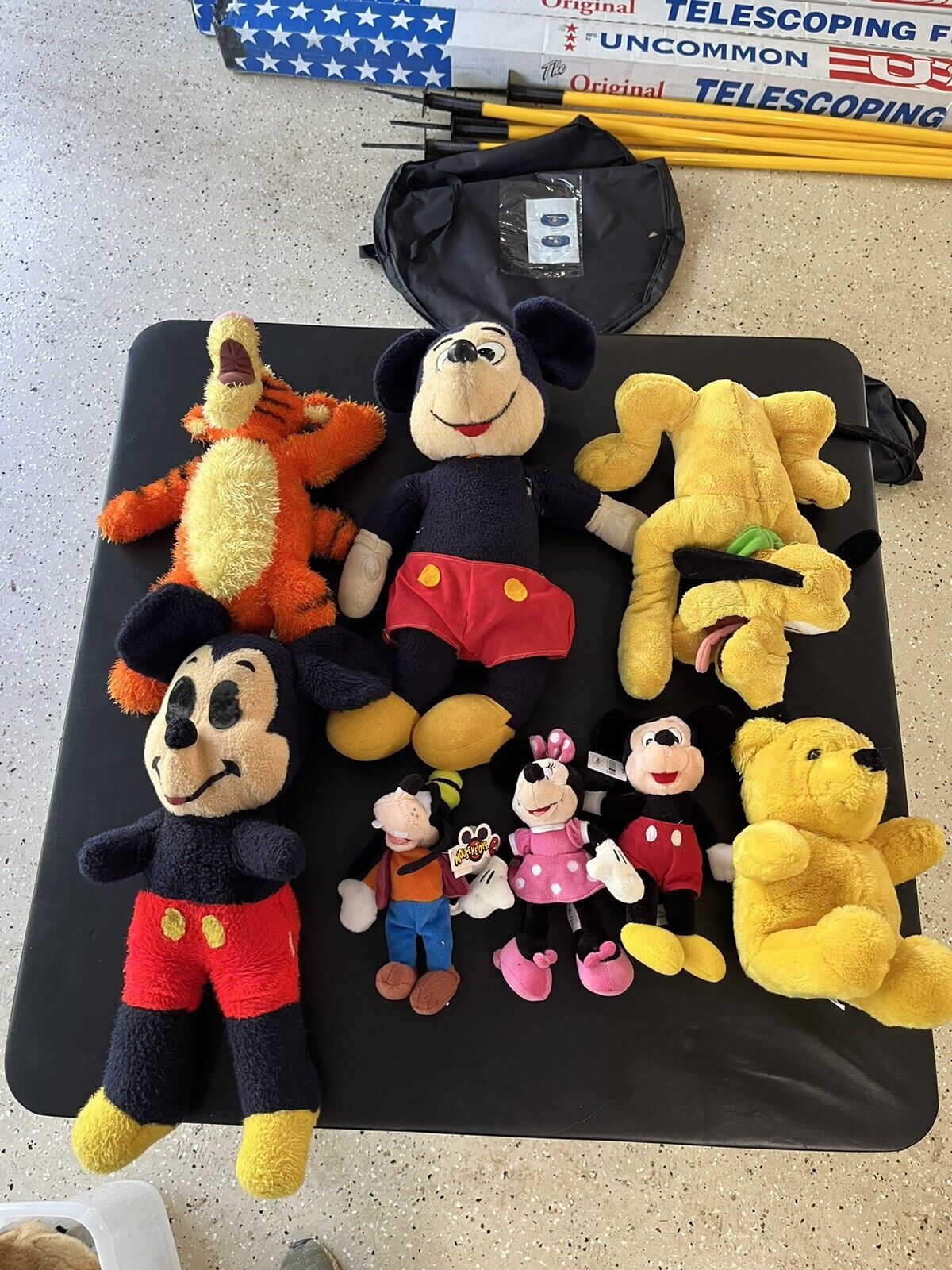 Collectable Disney Plush Toy Lot Of 8 Mickey Minnie Mouse Pooh Tigger Goofy