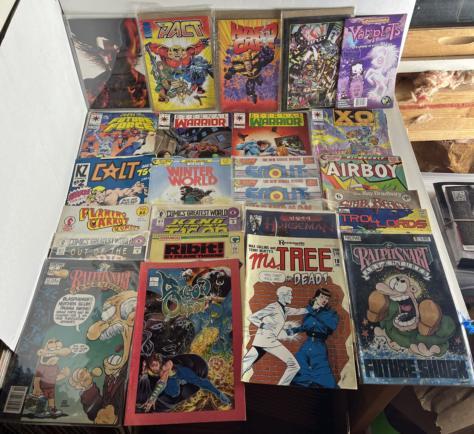 Lot of 26 Comic Books - Eclipse, Now, Dark Horse, KZ, Crusade, Renegade