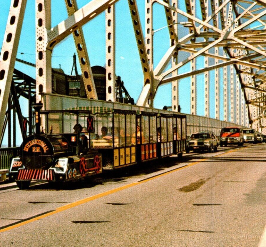Vintage c.1970\'s Postcard Soo Tour Train on International Bridge Autos-Bri-142
