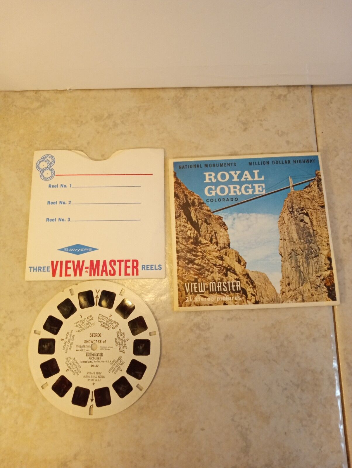 VIEWMASTER ROYAL GORGE COLORADO + SHOWCASE DEMO PICTURE REELS / 