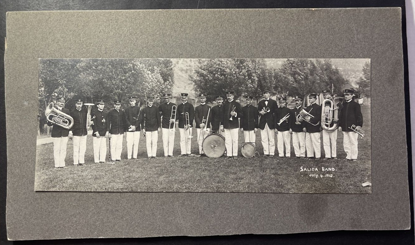 Salida Band July 4, 1912 Colorado cabinet photo 4x10 id\'d with names on reverse