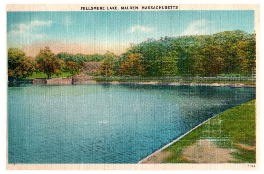 VTG Linen Postcard Fellsmere lake Malden Massachusetts Posted 1947