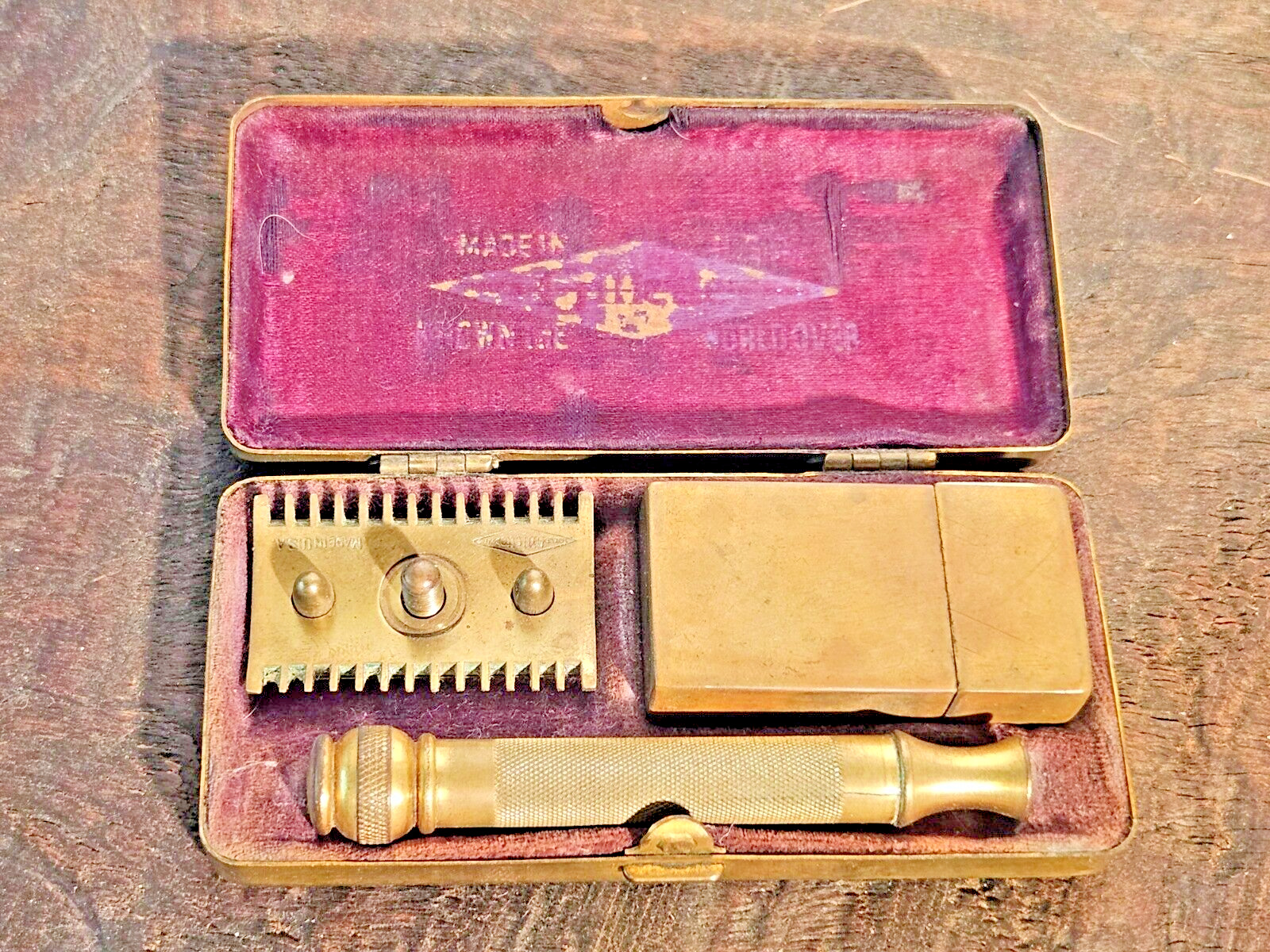 1930's Gillette Pinstripe Case Pocket Edition Set Safety Razor Vintage Rare