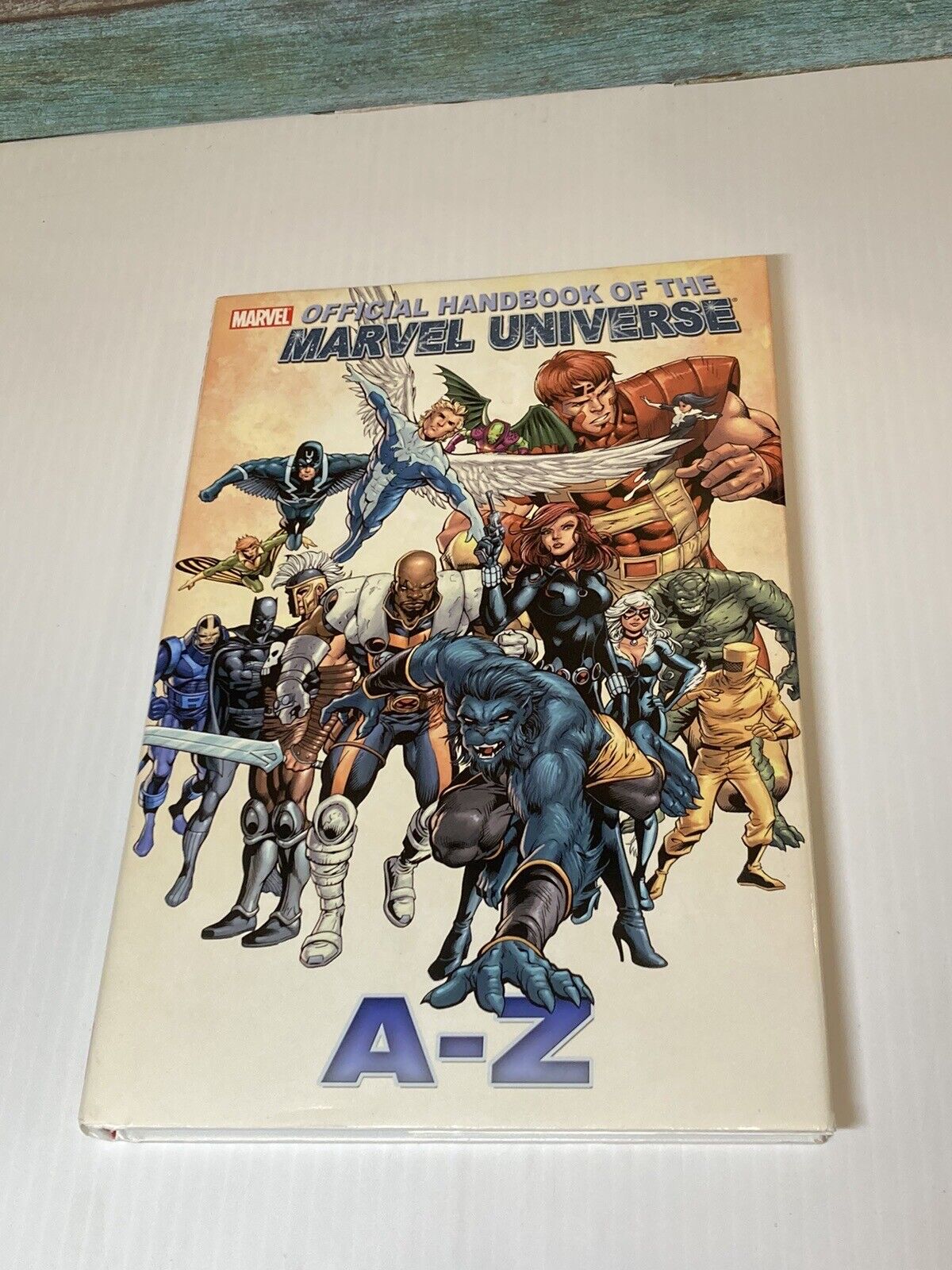 Official Handbook of the Marvel Universe A to Z, Vol 1 - GOOD