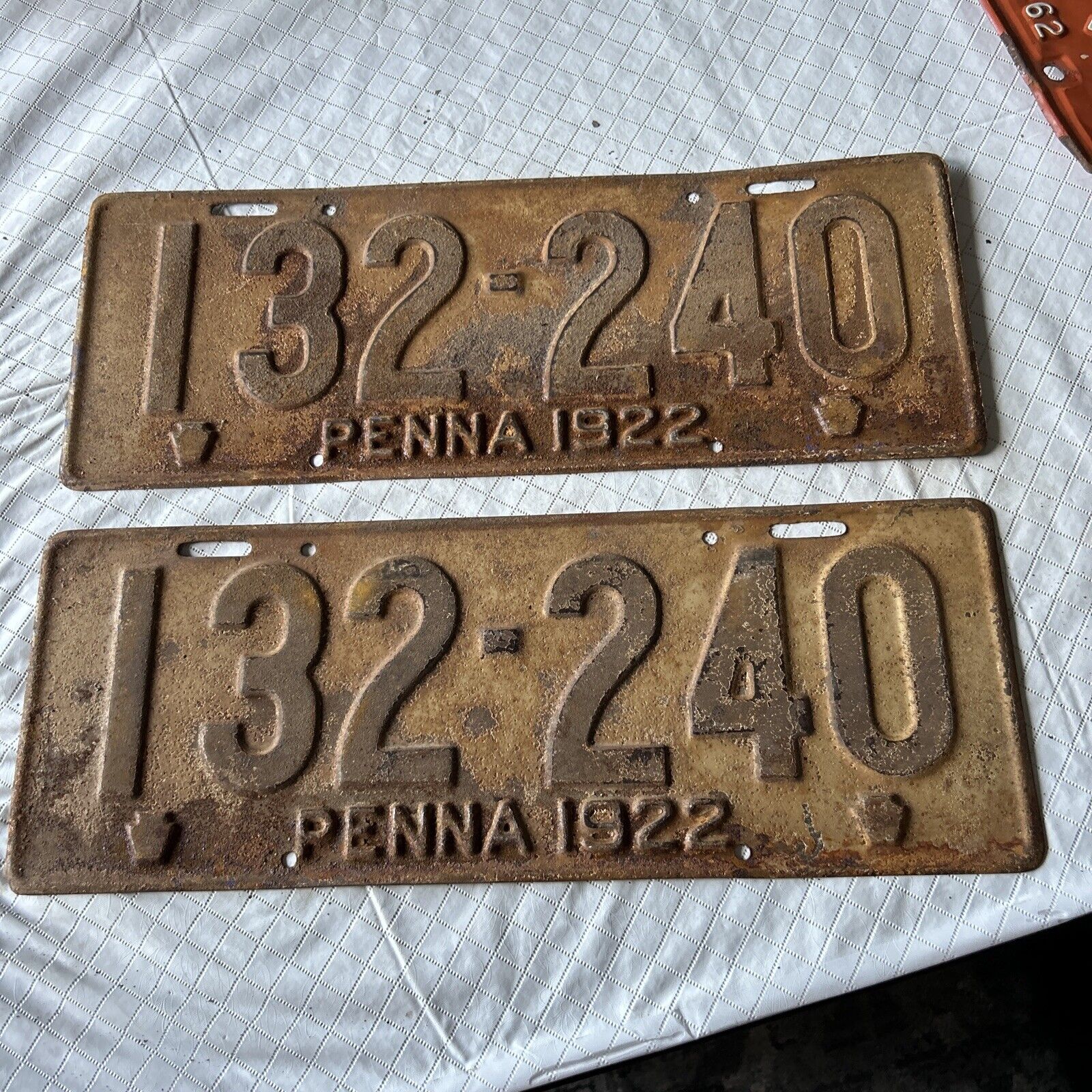 Vintage 1922 (2) PA Pennsylvania Keystone License Plate # 123-240 PENNA Set